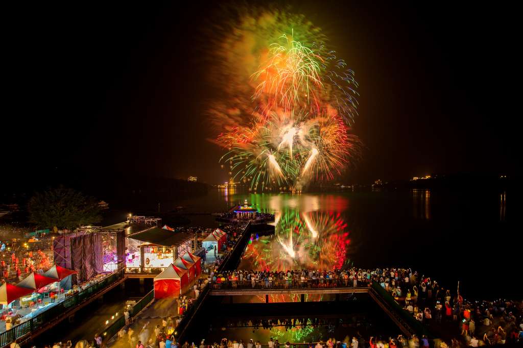 范振森 日月潭伊達邵 璀璨花火音樂季