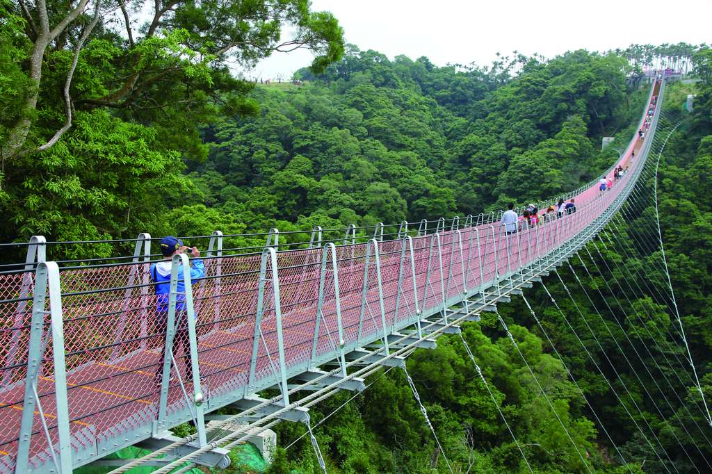 猴探井天空之橋