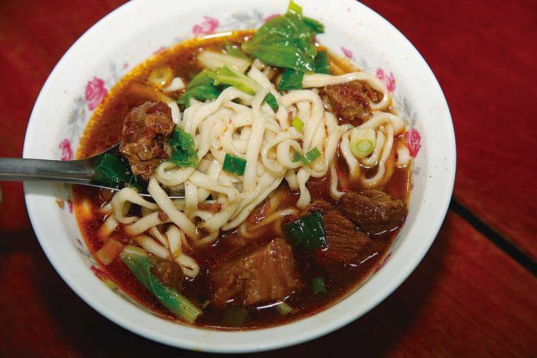 八張牛肉麵